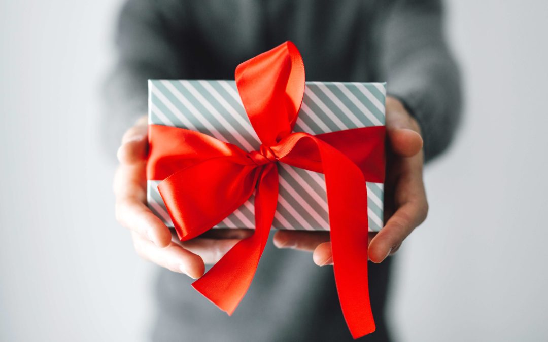 ‘Tis the Season for Giving